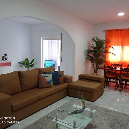Lovely Apartment In Mindelo City Center Extérieur photo